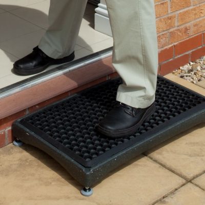 Derby Half Step. Outdoor Step