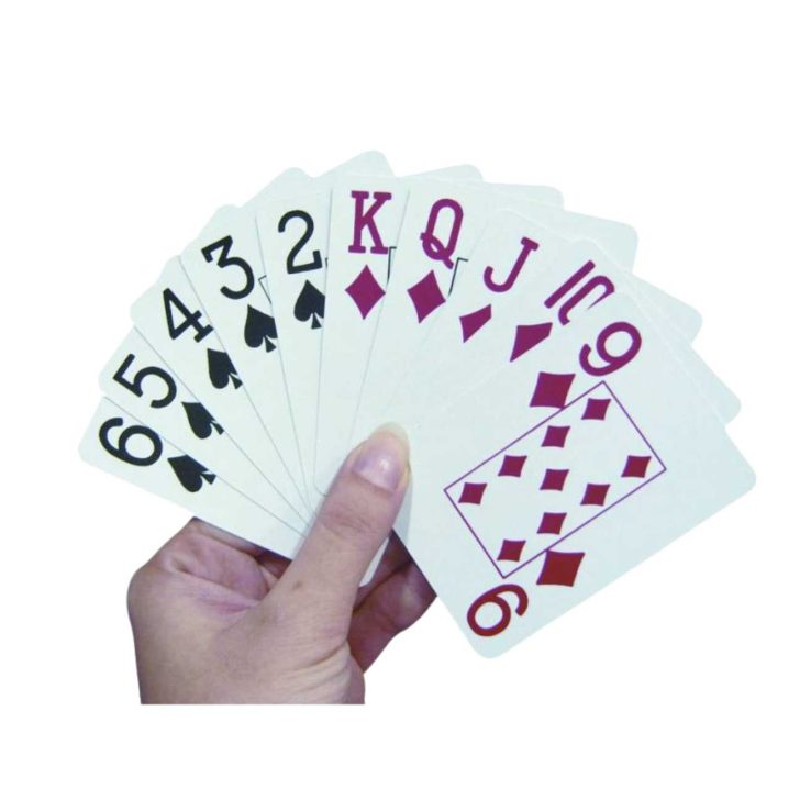Large-number-playing-cards-low-vision-aid